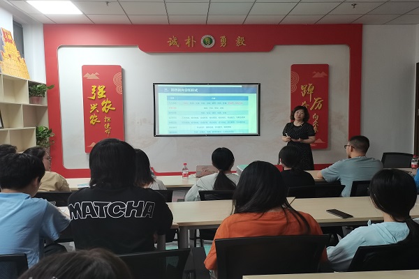 a29bd7d75e414662a2b6d2d4310e8a5a.jpg 65bdb7ea3db5d808bd7ba3ee284d28c.jpg